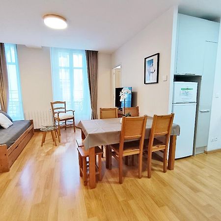 L'Eterlou, T3, Centre Luchon, Wifi, Casier A Skis, Ascenseur, 6 Personnes Bagneres-de-Luchon Екстер'єр фото
